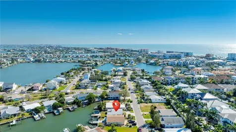 17611 1st Street E Redington Shores FL 33708