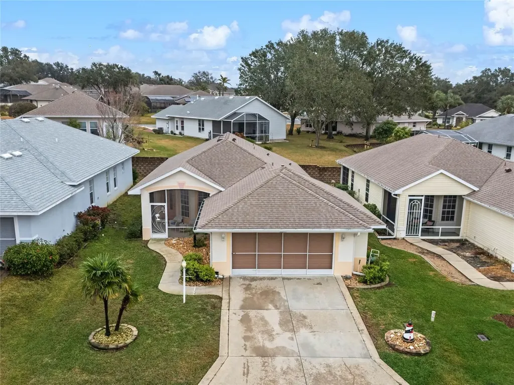 21122 Lionheart Drive Leesburg FL 34748