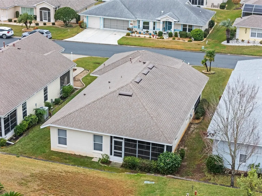 21122 Lionheart Drive Leesburg FL 34748