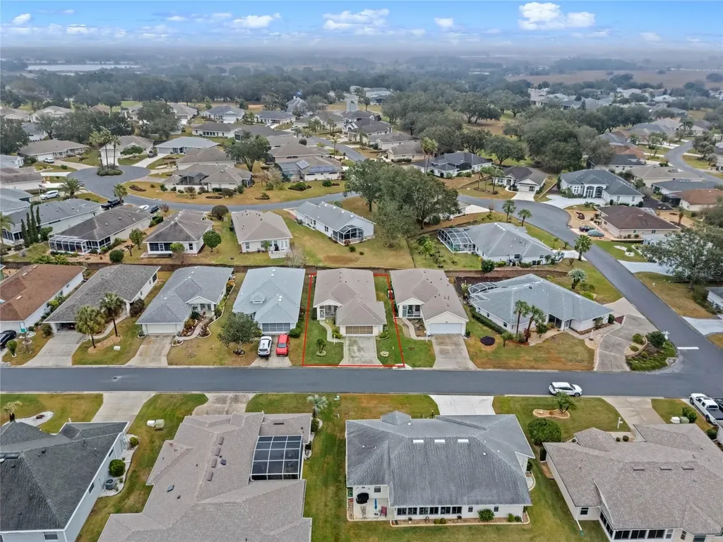 21122 Lionheart Drive Leesburg FL 34748