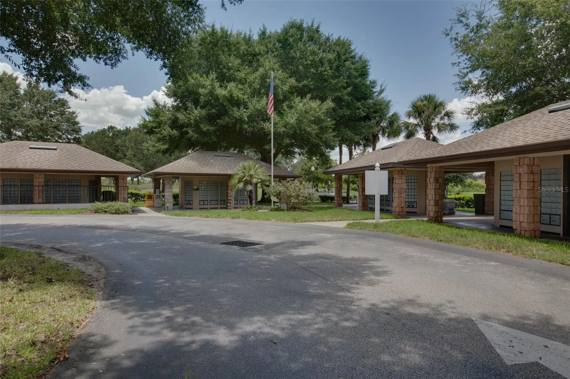 21122 Lionheart Drive Leesburg FL 34748