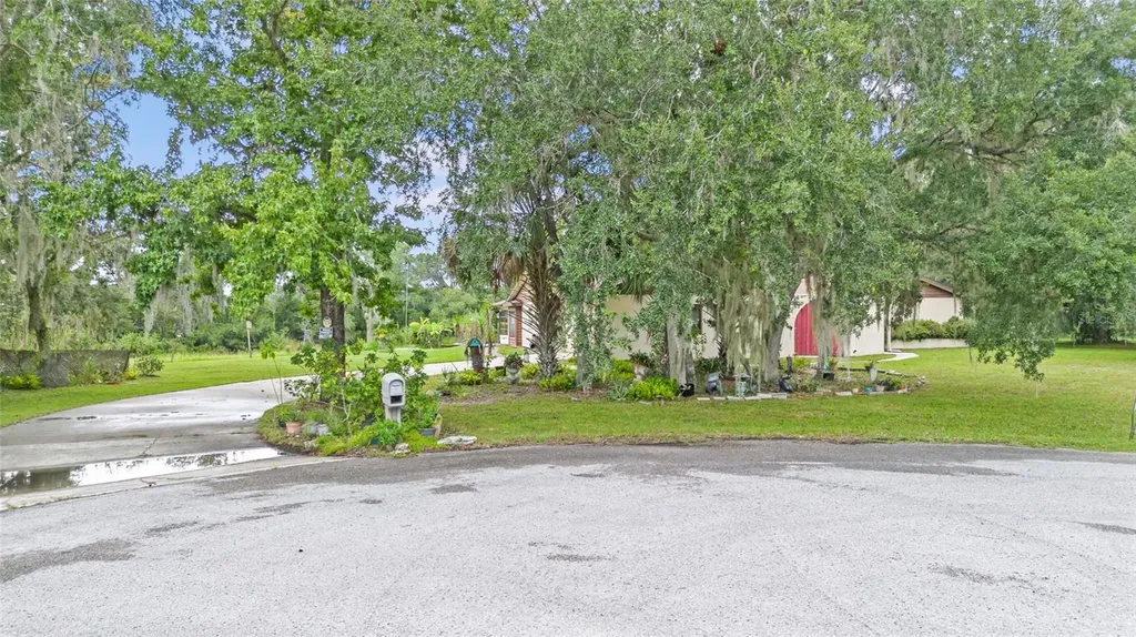 53 N Archwood Drive Inverness FL 34450