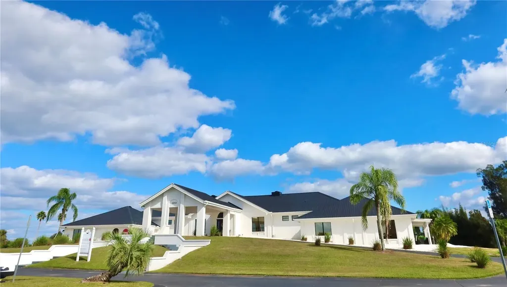 6930 Parkwood Street Sebring FL 33876