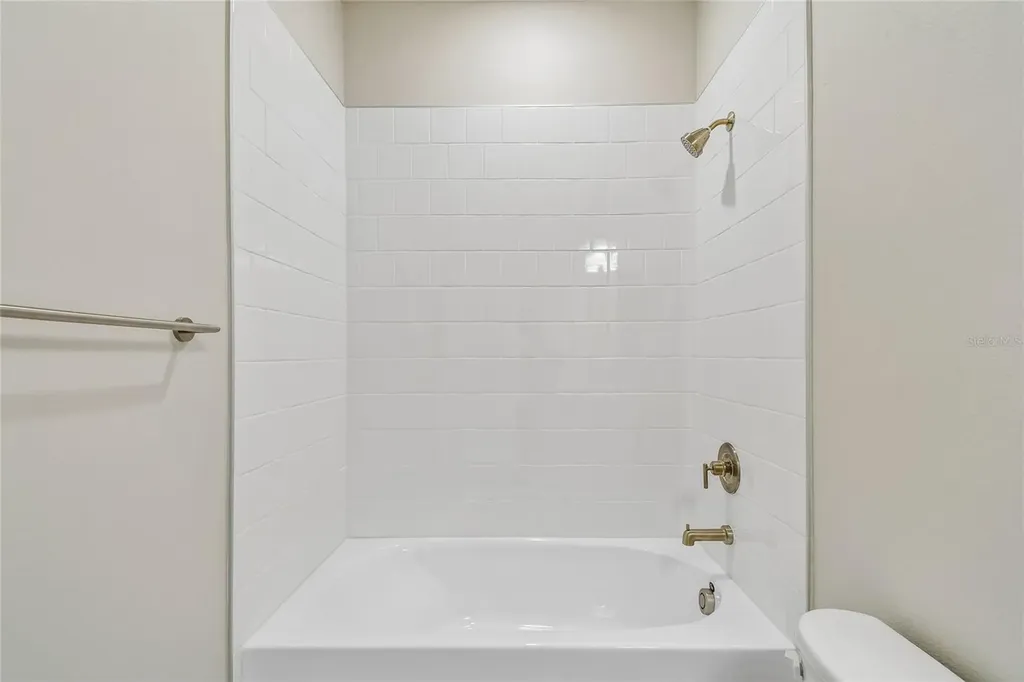 5921 Bristle Oak Street Mount Dora FL 32757