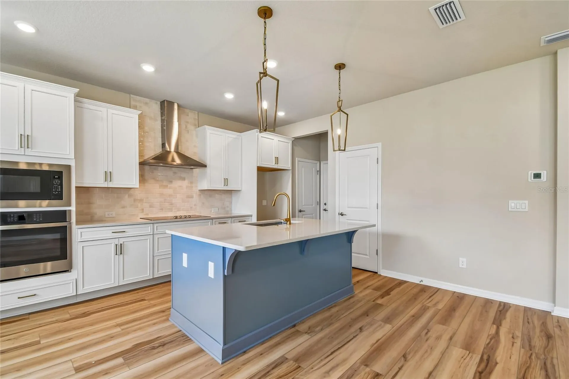 5921 Bristle Oak Street Mount Dora FL 32757