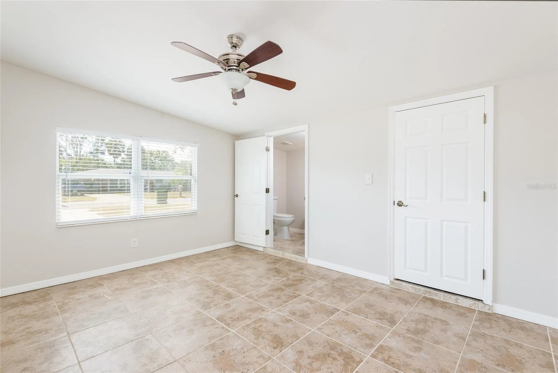 4733 W Wyoming Avenue Tampa FL 33616