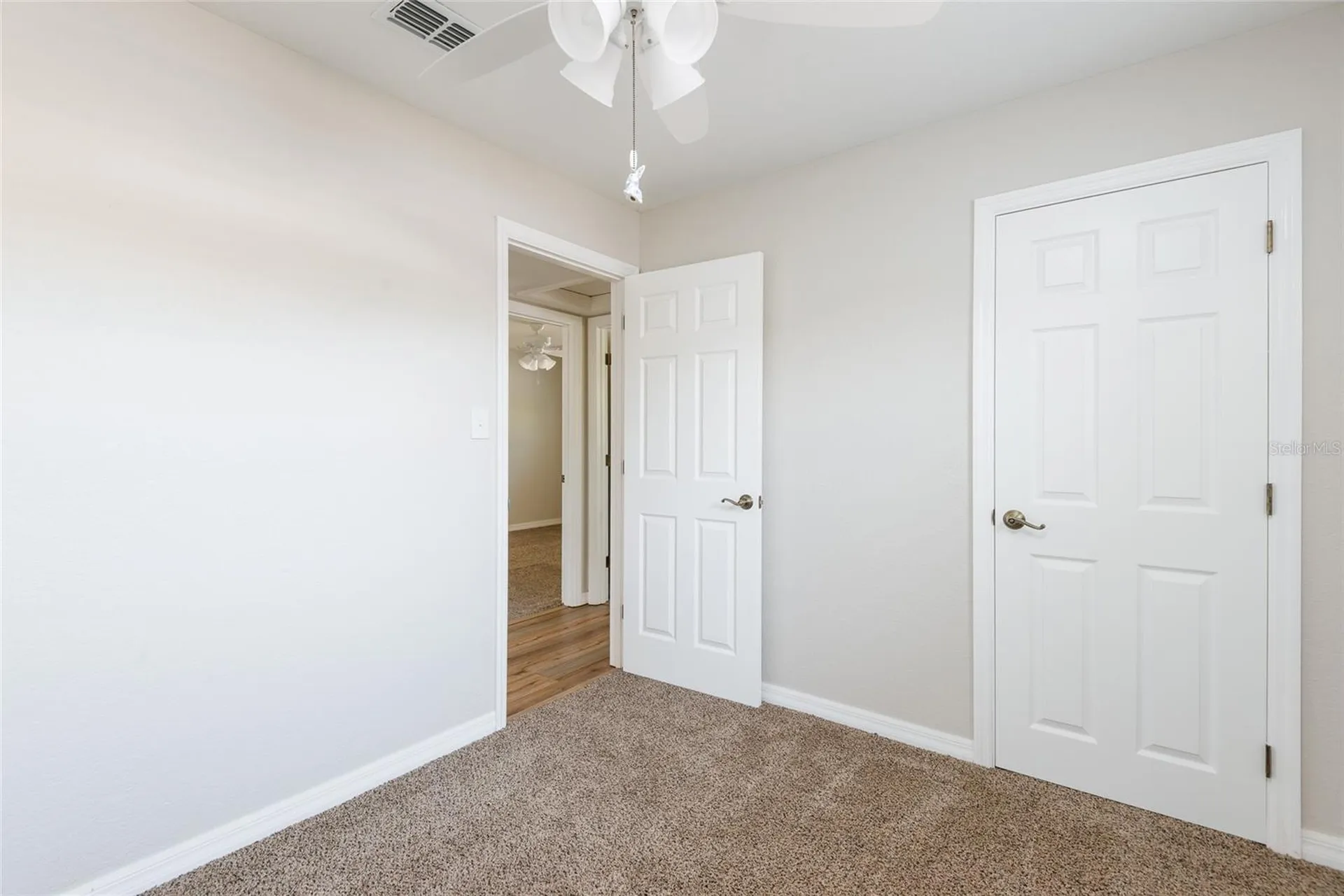 4733 W Wyoming Avenue Tampa FL 33616