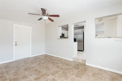 4733 W Wyoming Avenue Tampa FL 33616