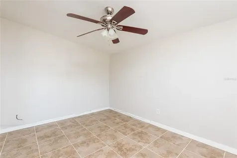 4733 W Wyoming Avenue Tampa FL 33616