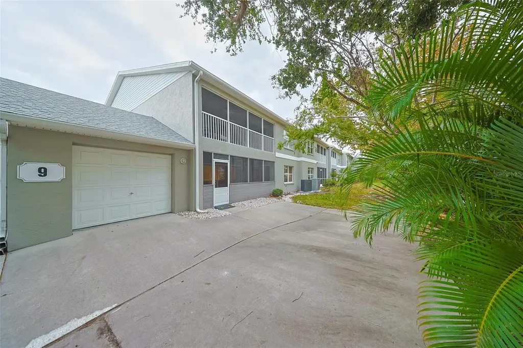 14460 Marina Way Seminole FL 33776