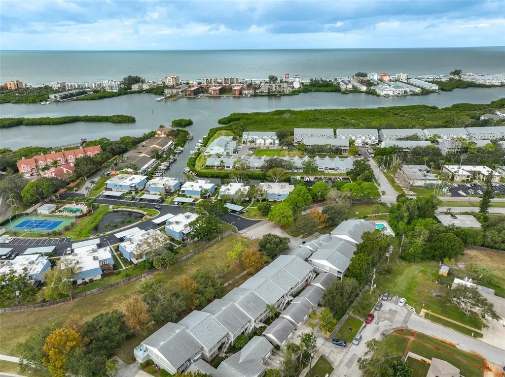 14460 Marina Way Seminole FL 33776
