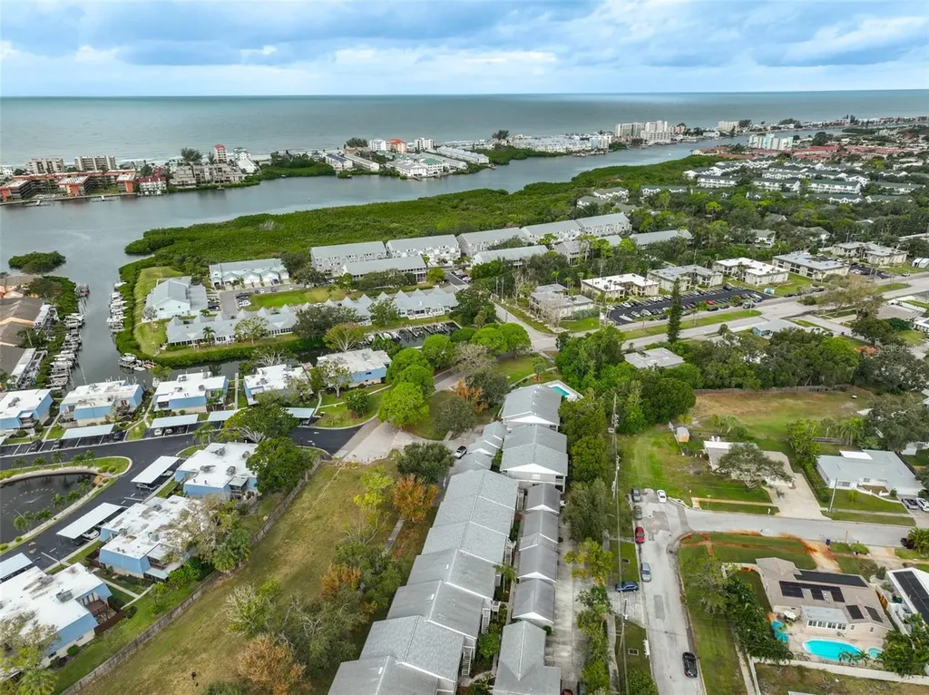 14460 Marina Way Seminole FL 33776