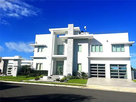 PR4466 Marbela Casa De Playa Isabela PR 00662