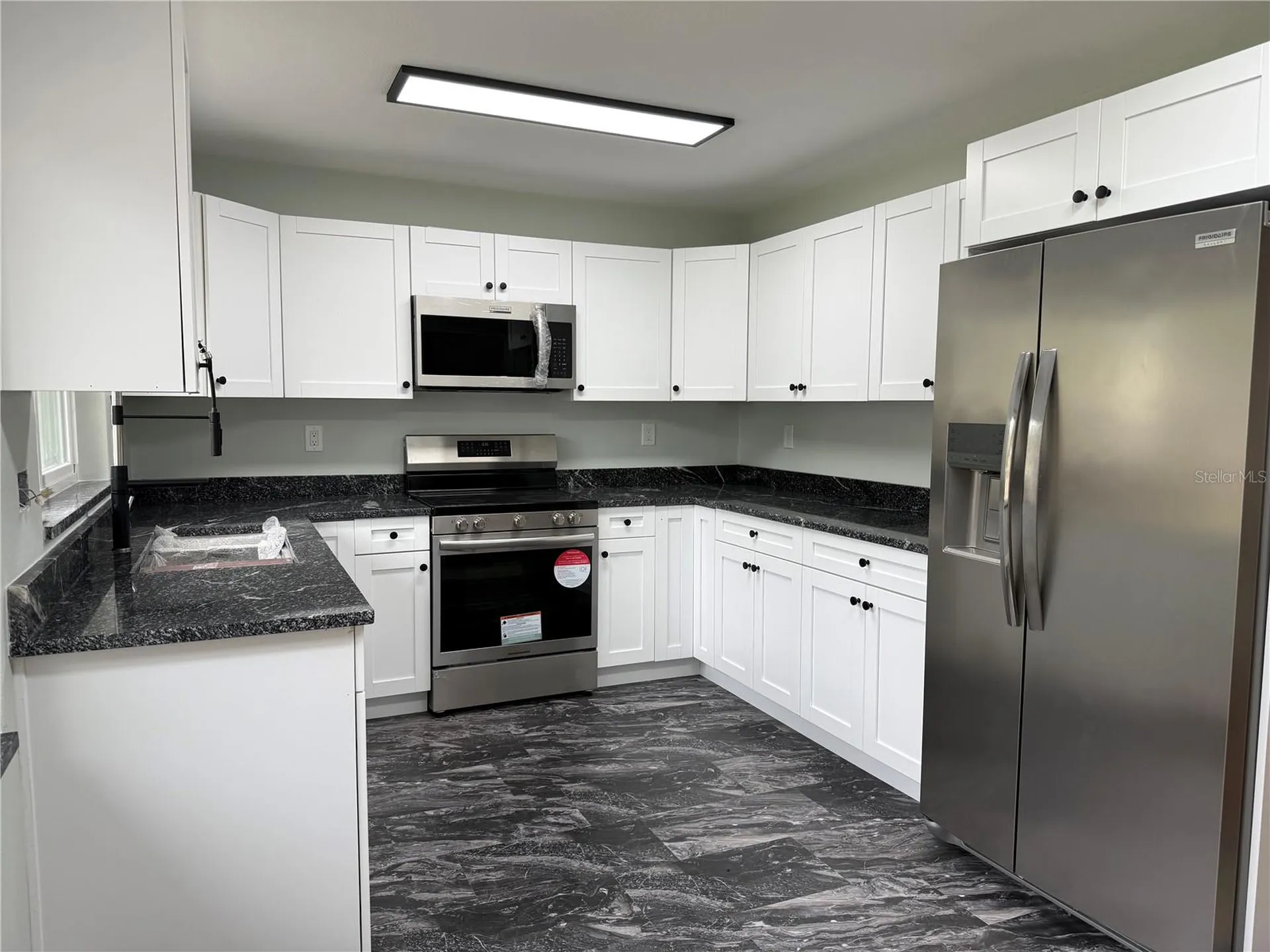6221 6th Avenue N St Petersburg FL 33710