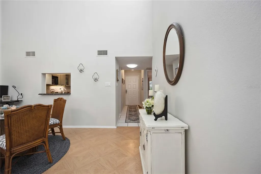 2584 Arboretum Circle Sarasota FL 34232