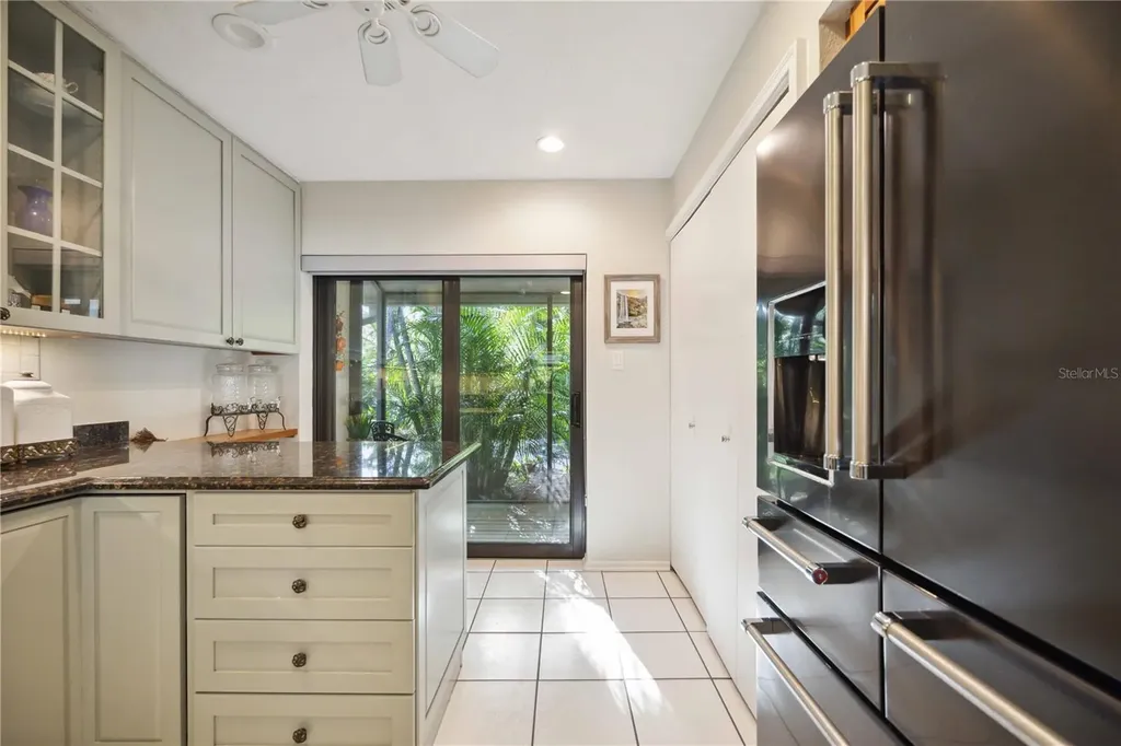 2584 Arboretum Circle Sarasota FL 34232