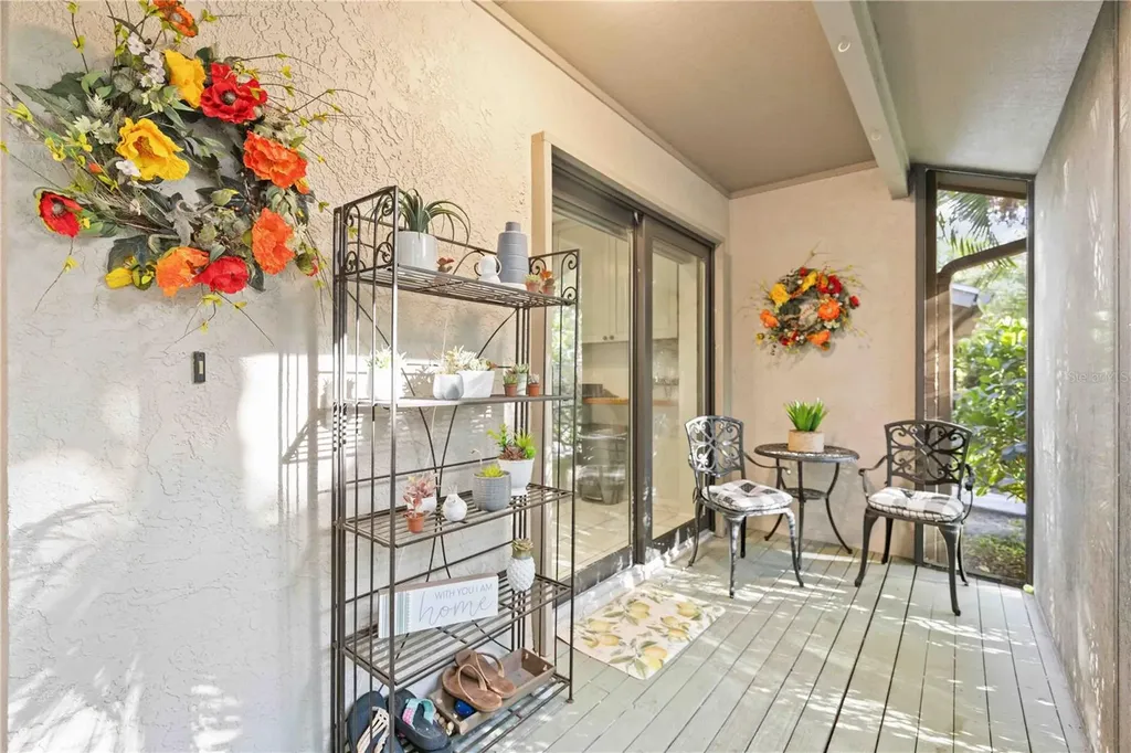 2584 Arboretum Circle Sarasota FL 34232