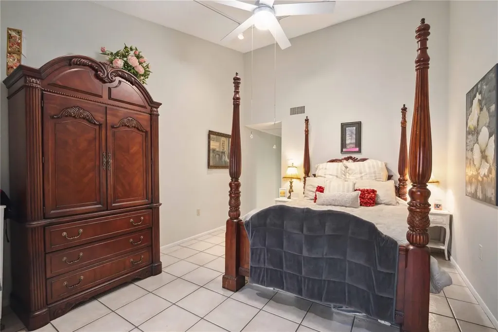 2584 Arboretum Circle Sarasota FL 34232