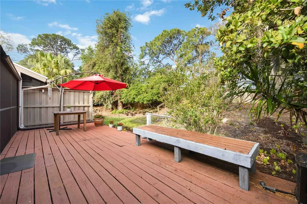 2584 Arboretum Circle Sarasota FL 34232