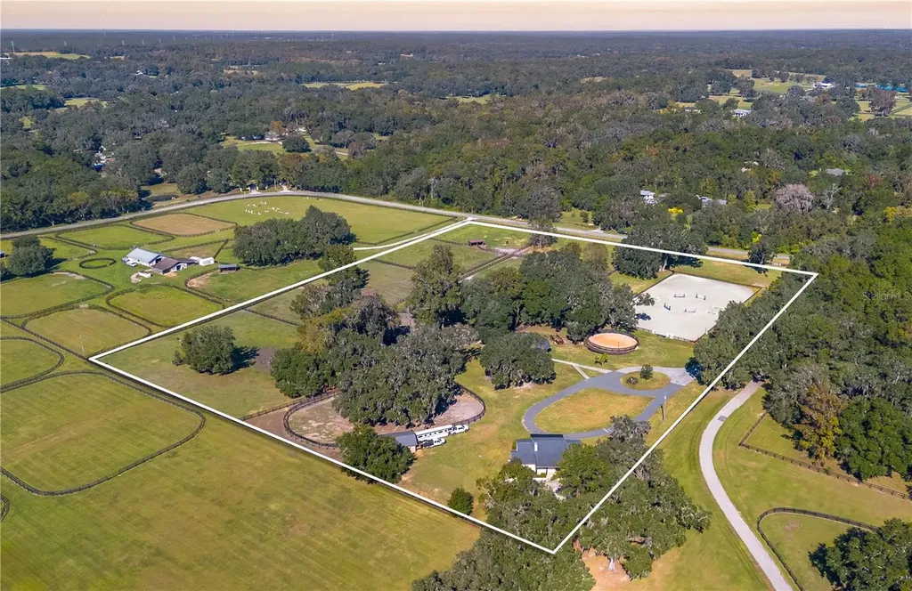 8820 NW 130th Street Reddick FL 32686