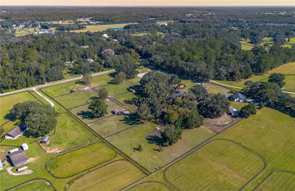 8820 NW 130th Street Reddick FL 32686