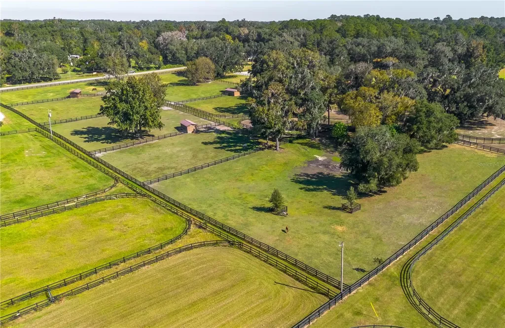 8820 NW 130th Street Reddick FL 32686