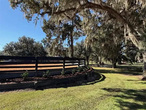 8820 NW 130th Street Reddick FL 32686