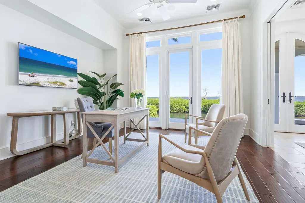 560 Harbor Point Road Longboat Key FL 34228