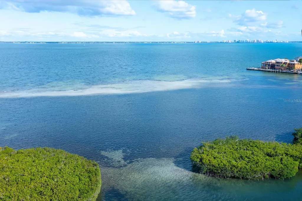 560 Harbor Point Road Longboat Key FL 34228