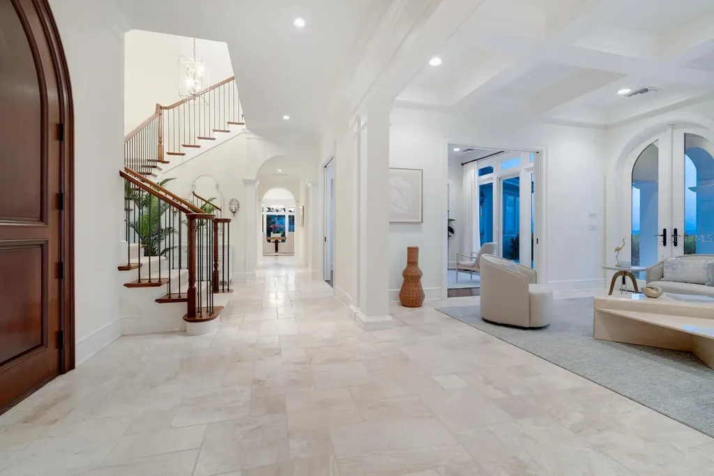 560 Harbor Point Road Longboat Key FL 34228