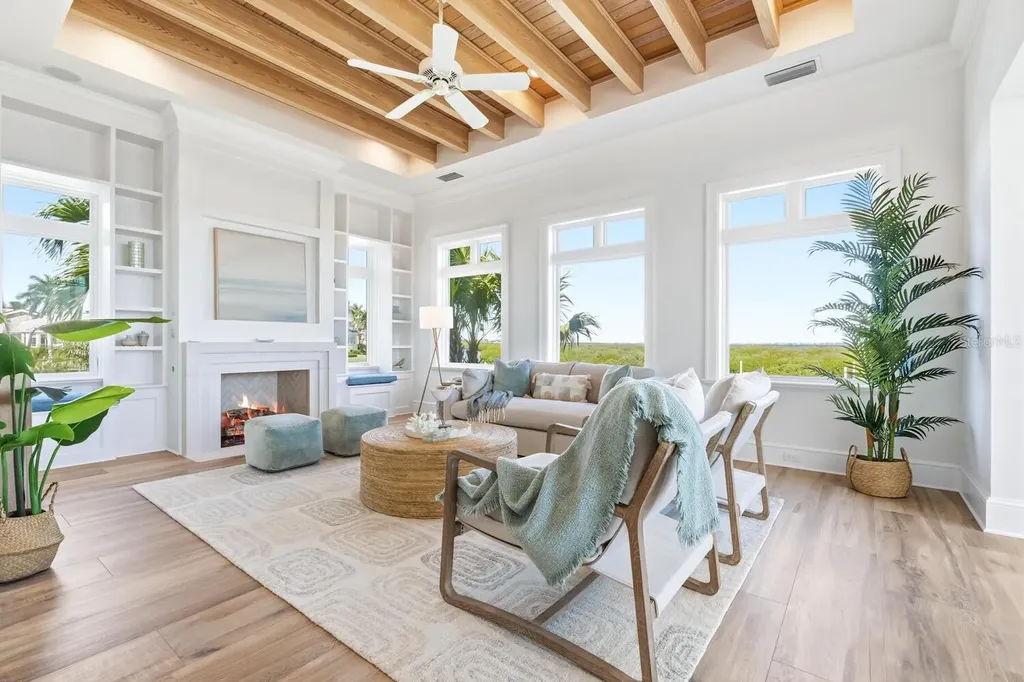 560 Harbor Point Road Longboat Key FL 34228