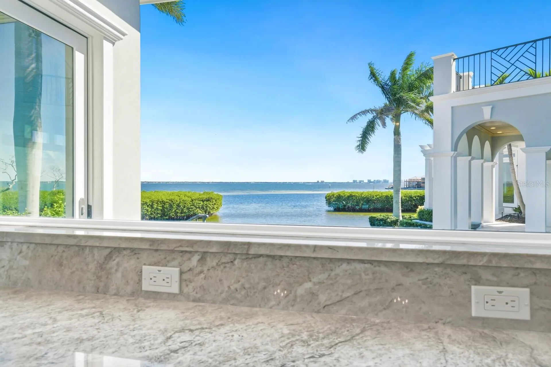 560 Harbor Point Road Longboat Key FL 34228