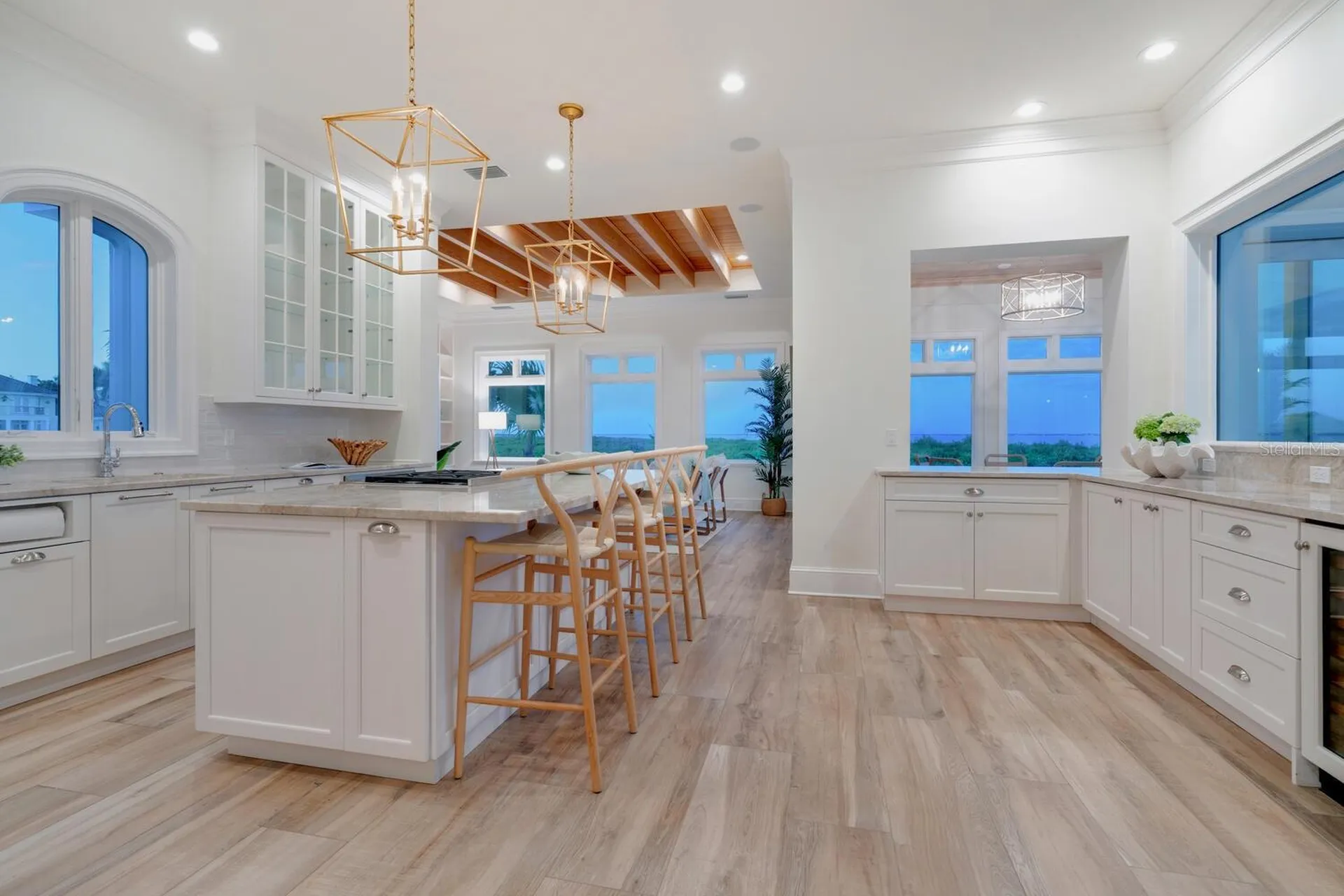 560 Harbor Point Road Longboat Key FL 34228