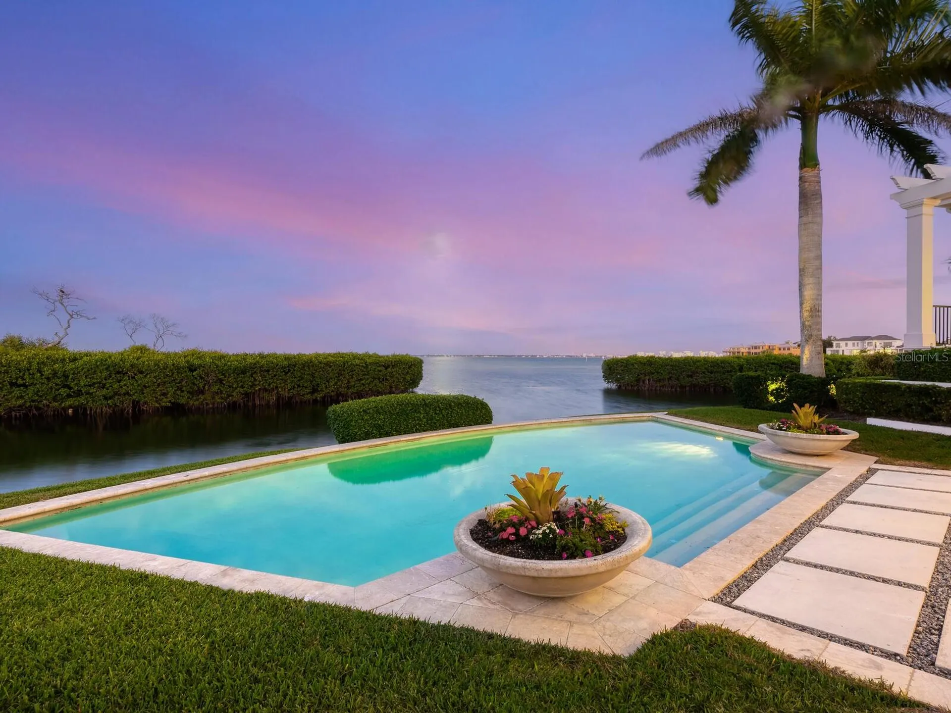 560 Harbor Point Road Longboat Key FL 34228