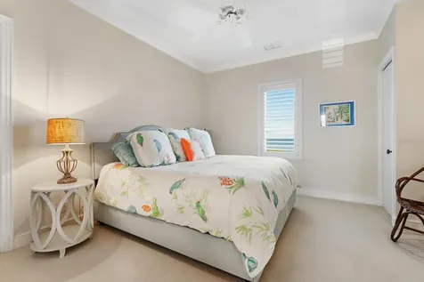 560 Harbor Point Road Longboat Key FL 34228