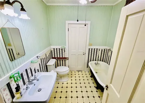 5710 Trout Street Melrose FL 32666