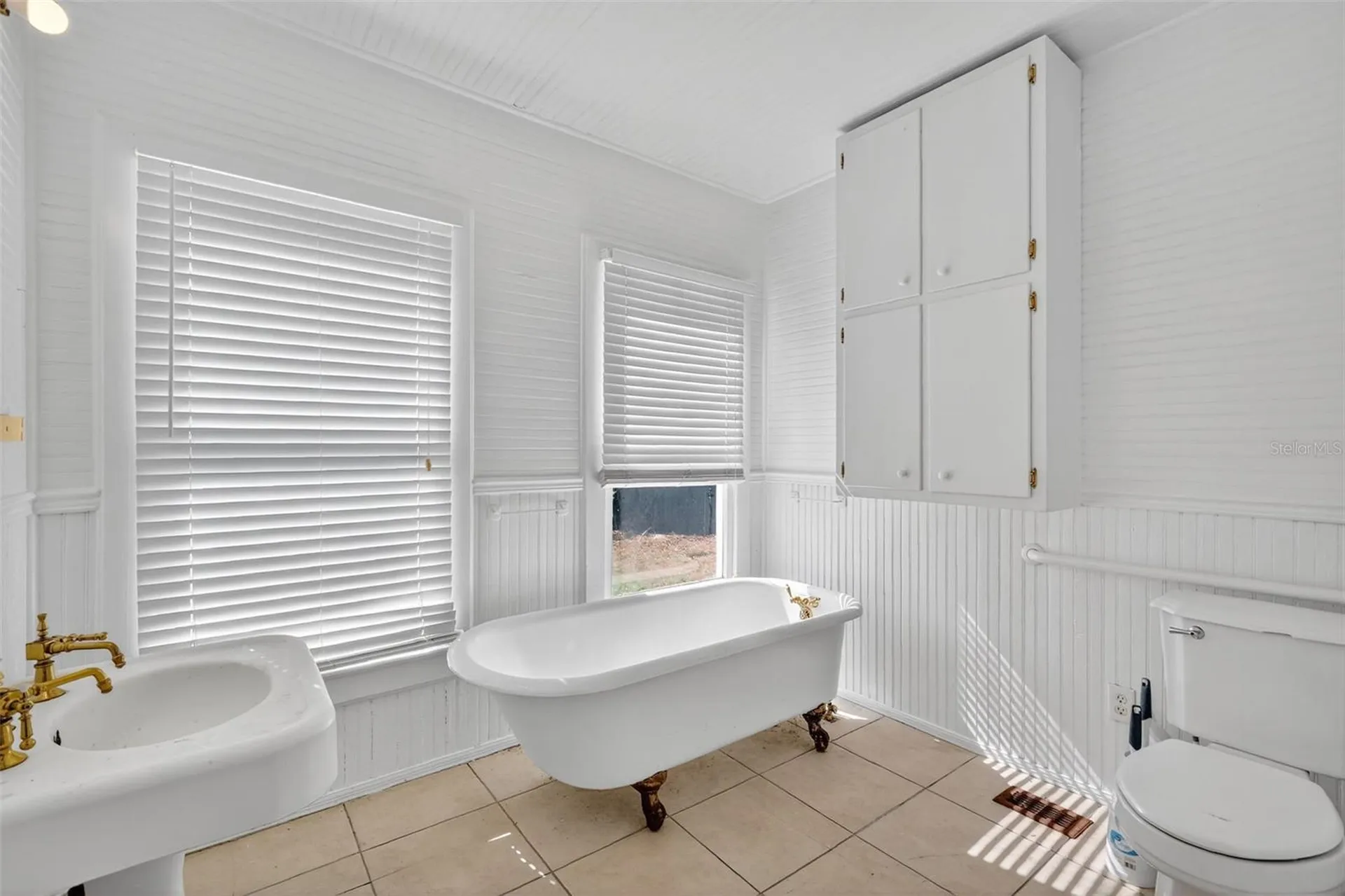 1218 W Broad Street Groveland FL 34736