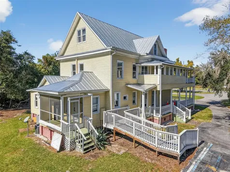 1218 W Broad Street Groveland FL 34736