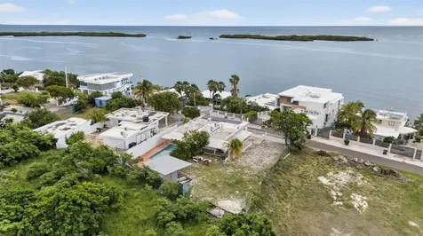 Solar 48 Bo Carenero Guanica PR 00653