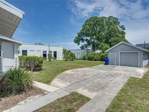 139 Avenue C SW Winter Haven FL 33880