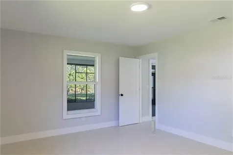 5740 36th Place Vero Beach FL 32966