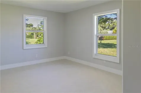 5740 36th Place Vero Beach FL 32966