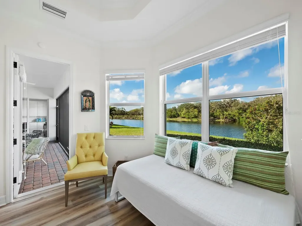 8284 Barton Farms Boulevard Sarasota FL 34240