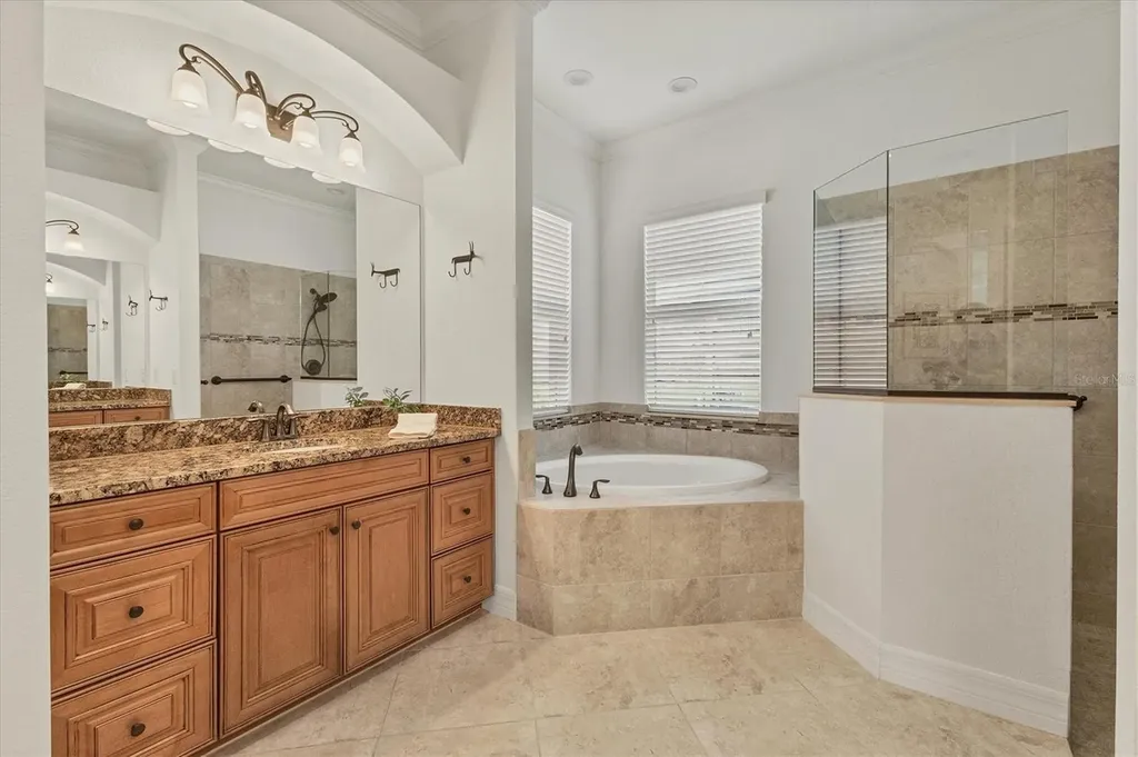 8284 Barton Farms Boulevard Sarasota FL 34240