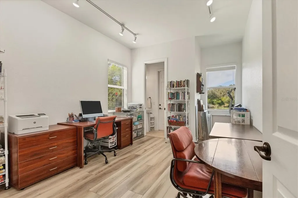 8284 Barton Farms Boulevard Sarasota FL 34240
