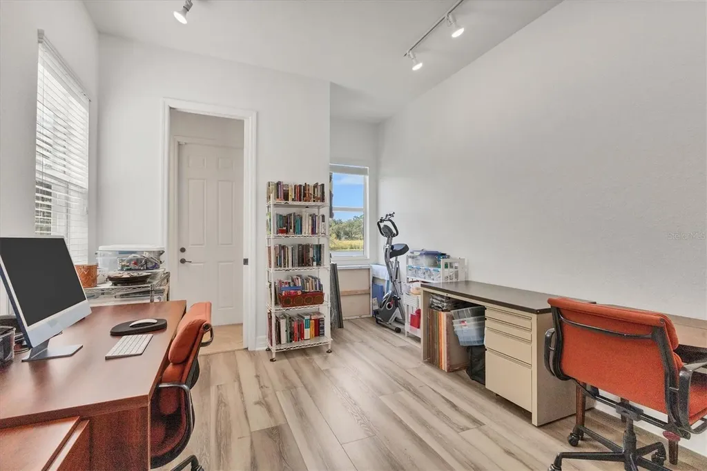 8284 Barton Farms Boulevard Sarasota FL 34240