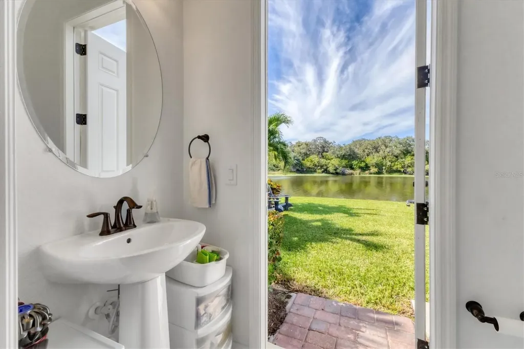 8284 Barton Farms Boulevard Sarasota FL 34240