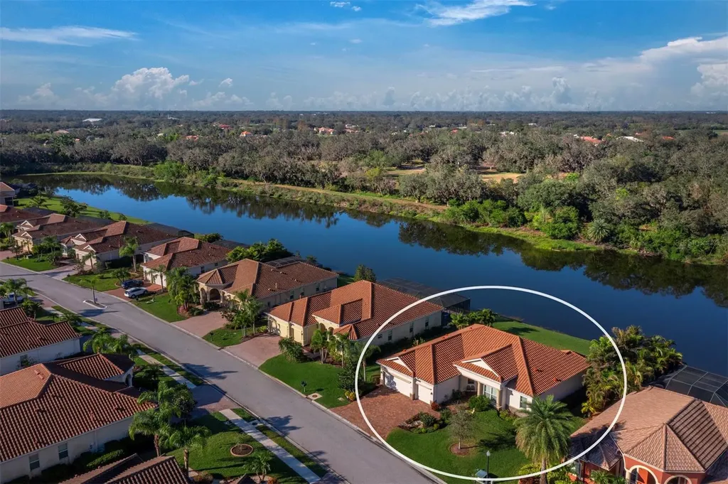 8284 Barton Farms Boulevard Sarasota FL 34240