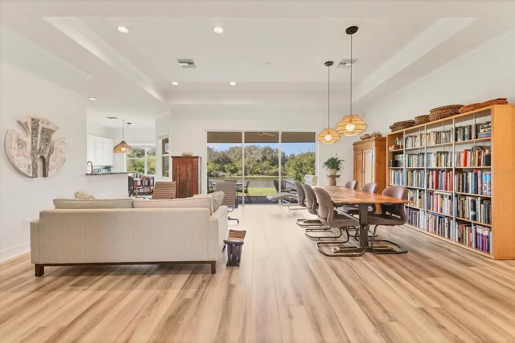 8284 Barton Farms Boulevard Sarasota FL 34240