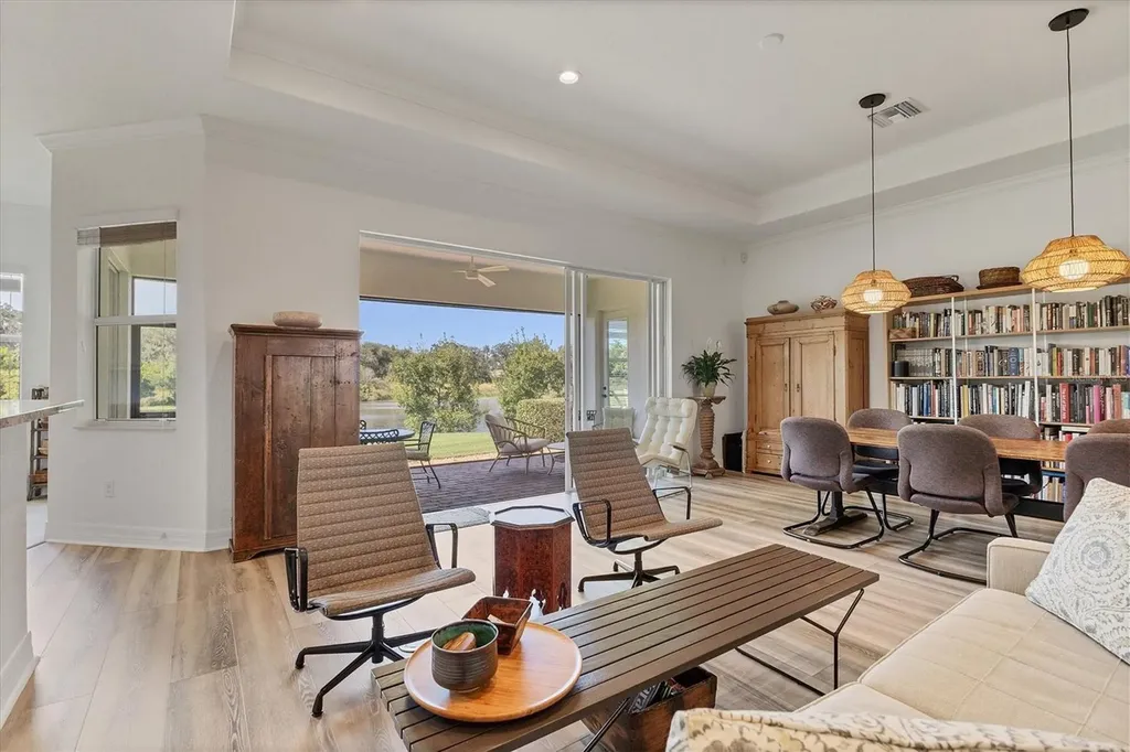 8284 Barton Farms Boulevard Sarasota FL 34240